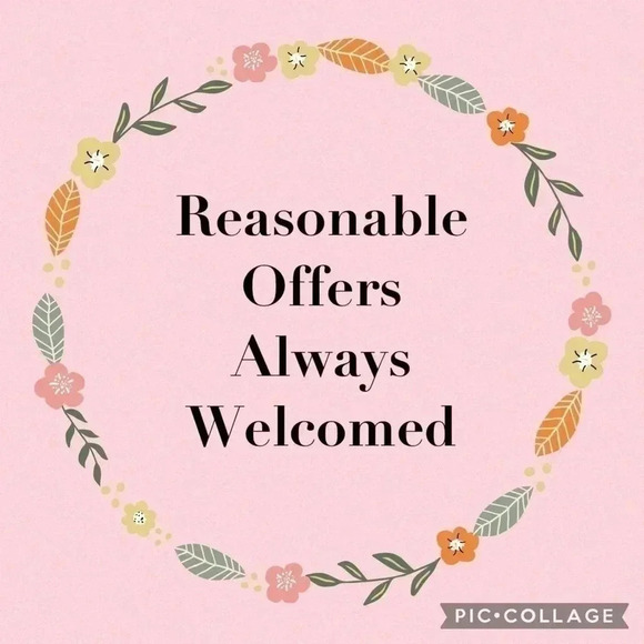 Lane Bryant Black Polyester Top 22/24 Short Sleeves - Picture 8 of 8